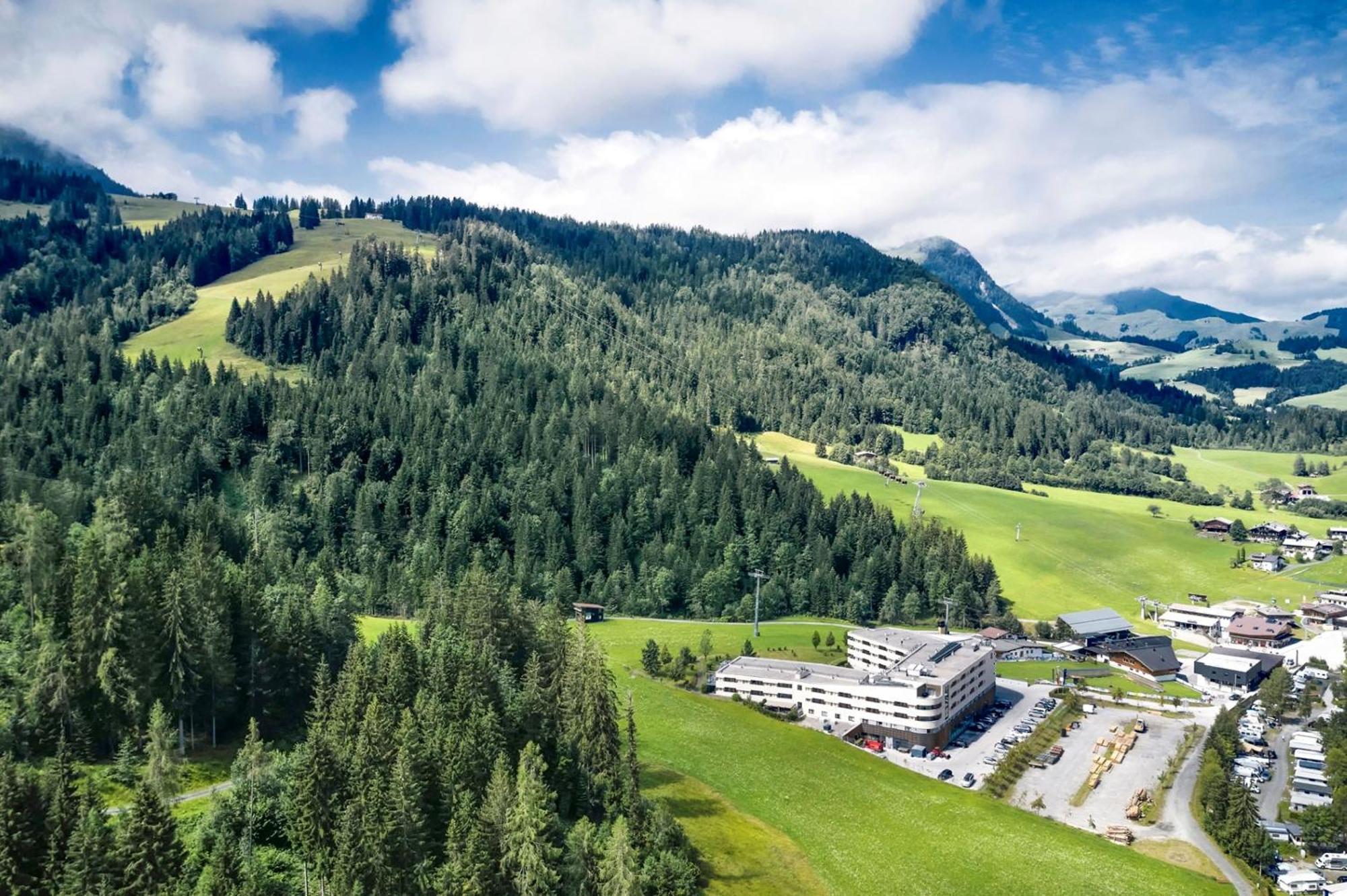 Hotel Robinson Fieberbrunn - Adults Only Exterior foto
